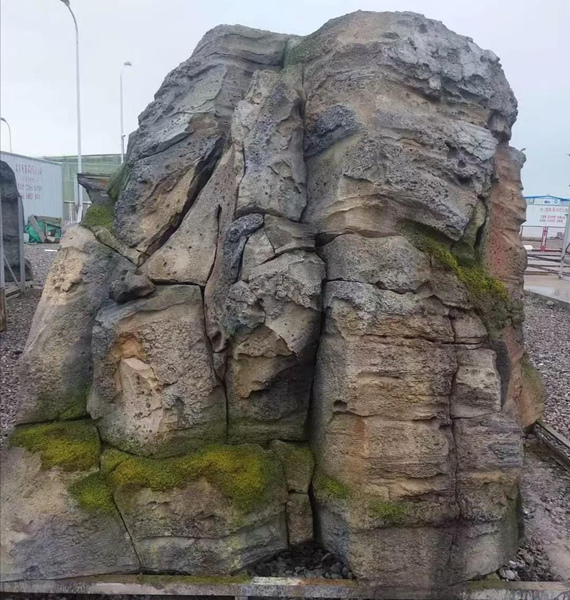 廣場快猫成人版在线观看假山